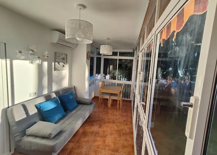 Iris 15 - 24h Reception - 2 Bedrooms *